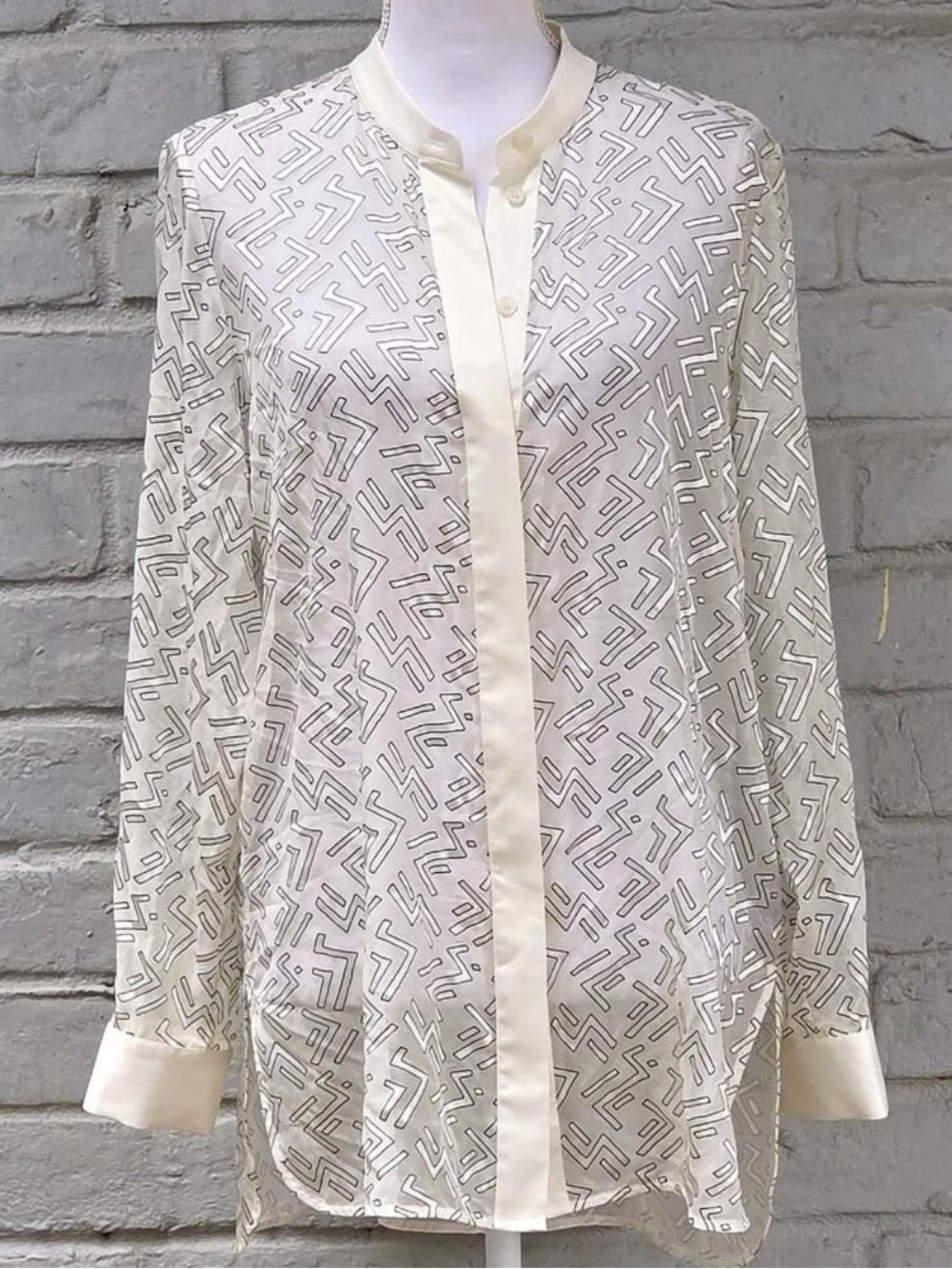 Lafayette 148 New York Cream and White Geometric Silk-Blend Blouse